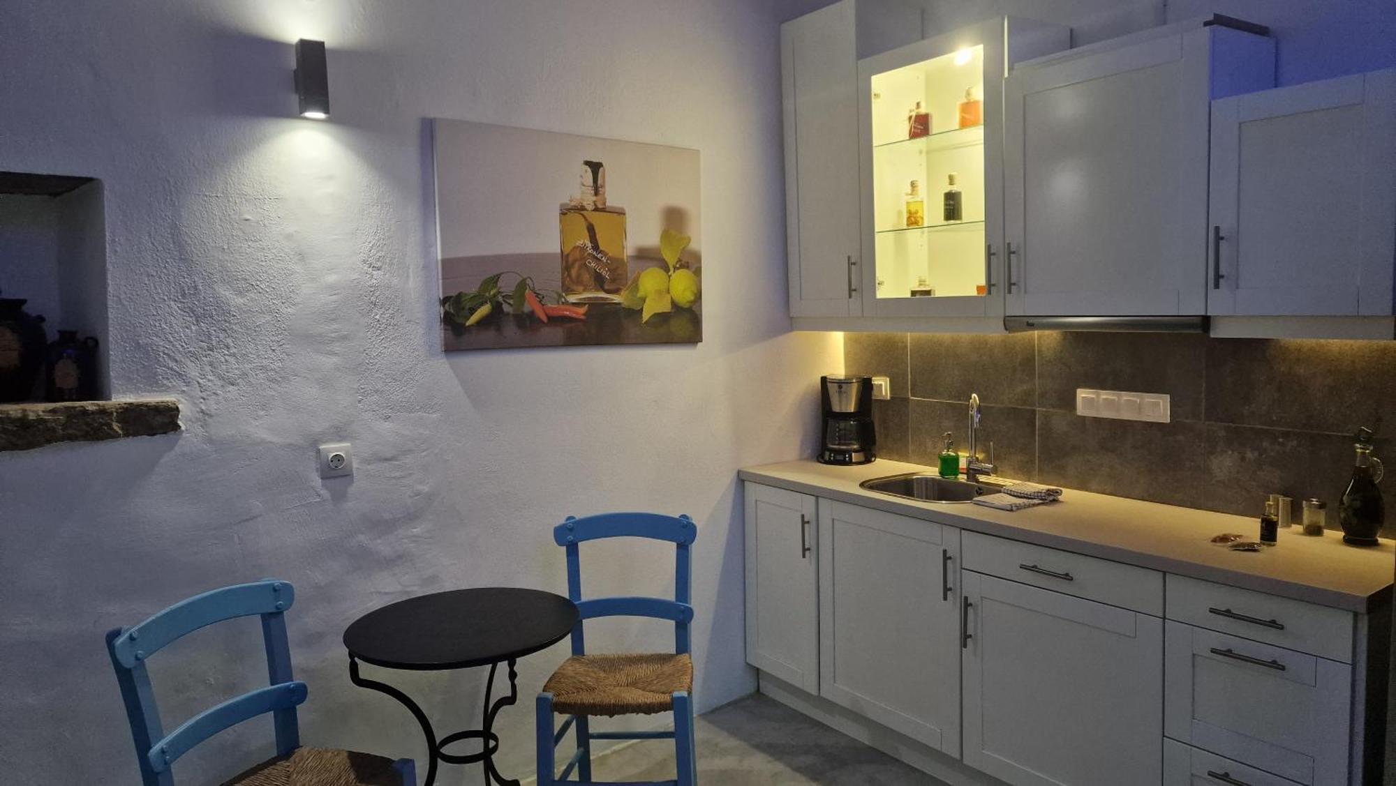 Xenonas Apartment กามิลารี ห้อง รูปภาพ